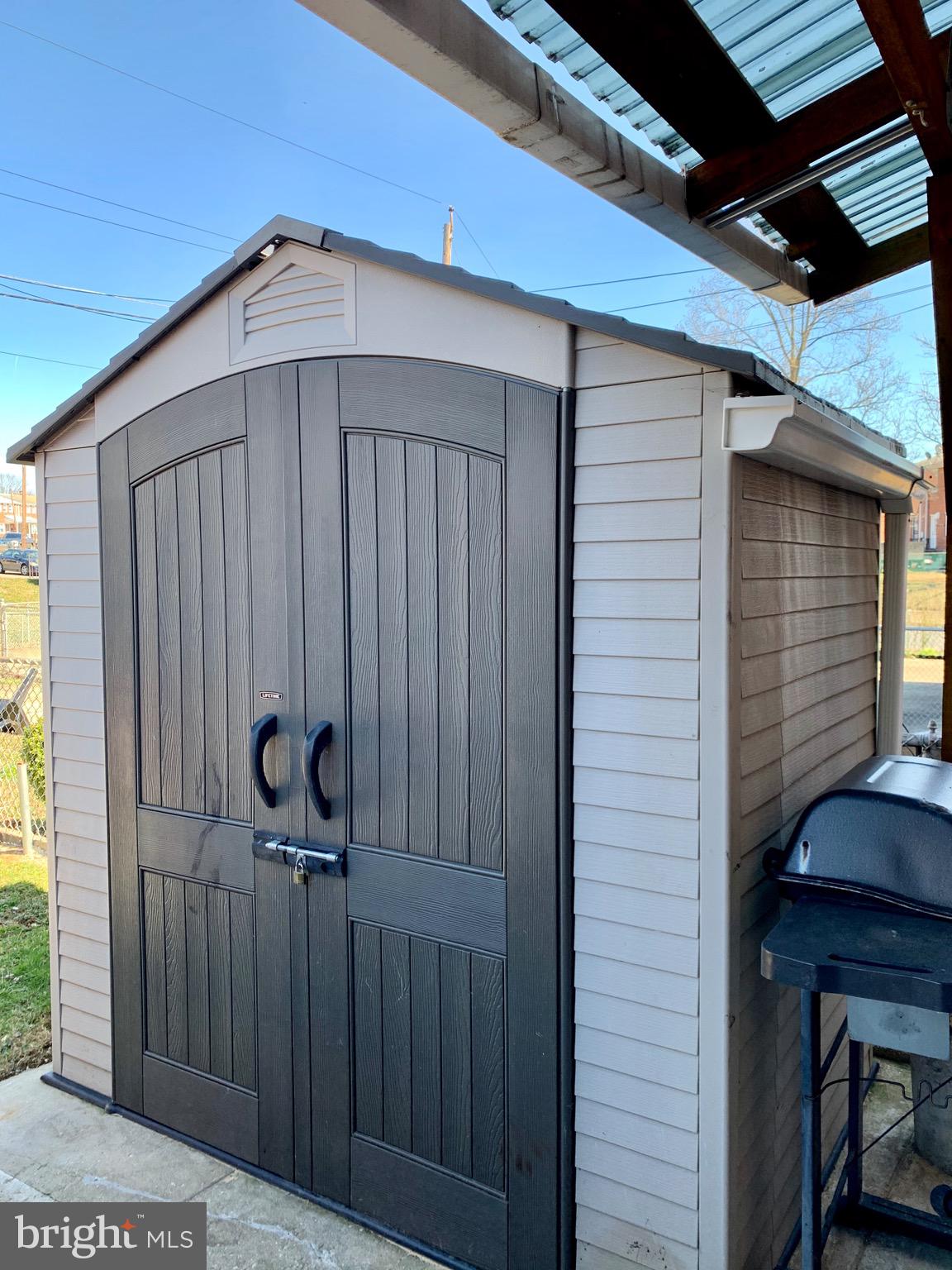 MILBROOK - Residential