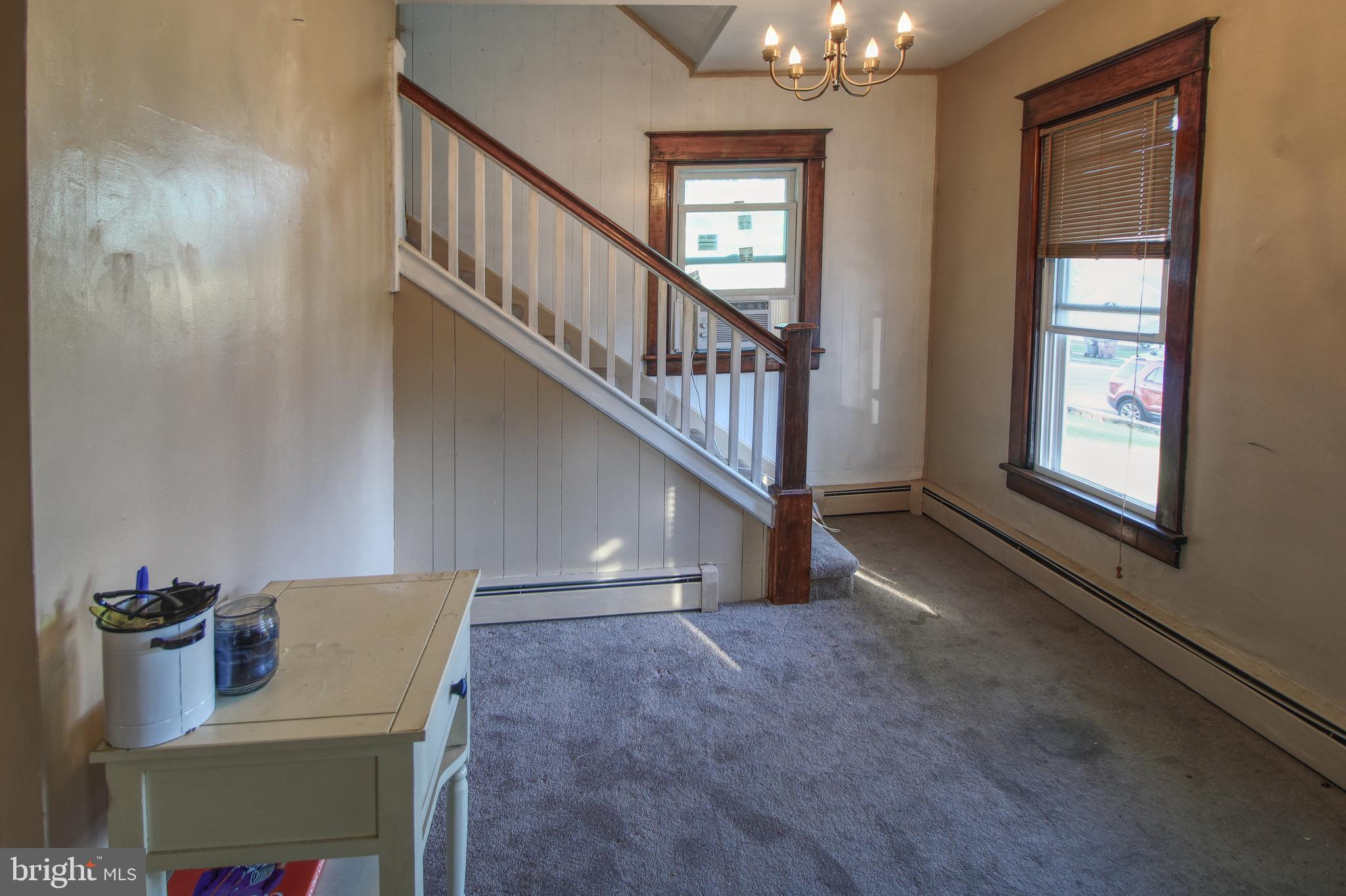 HAGERSTOWN - Residential