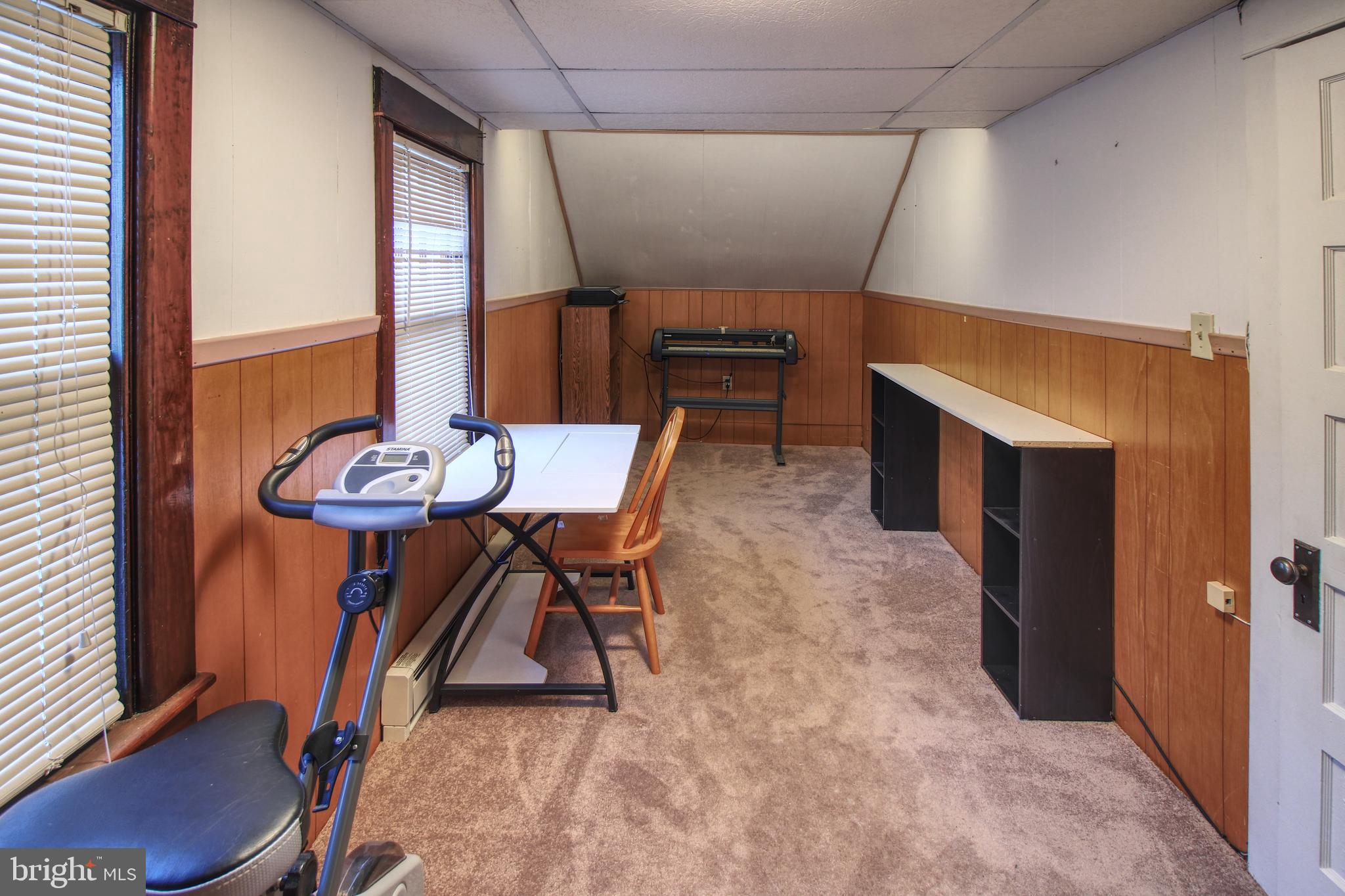 HAGERSTOWN - Residential