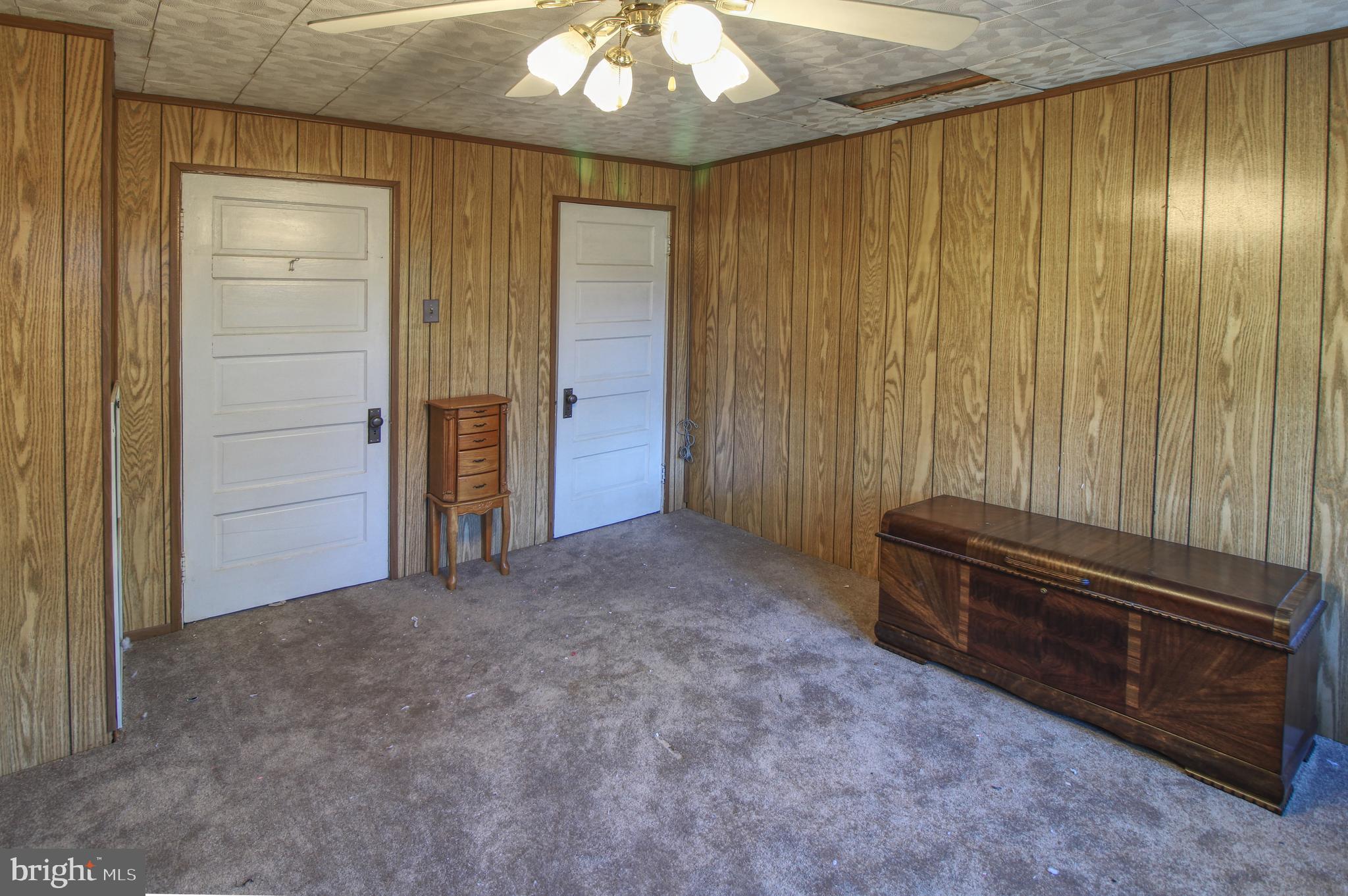 HAGERSTOWN - Residential