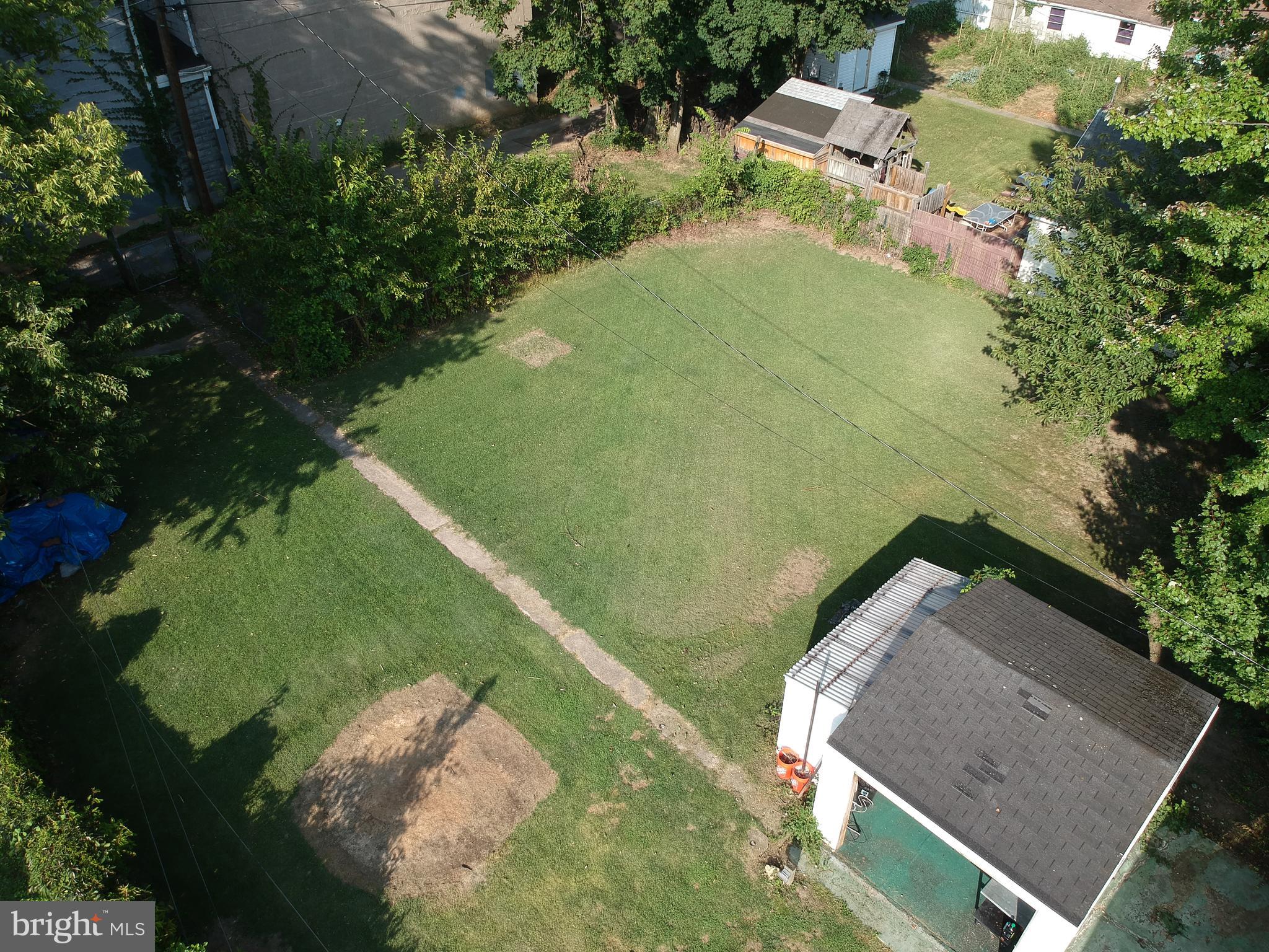 HAGERSTOWN - Residential