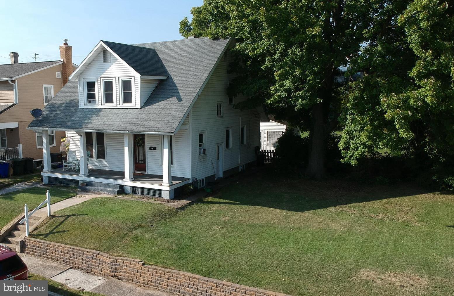 HAGERSTOWN - Residential