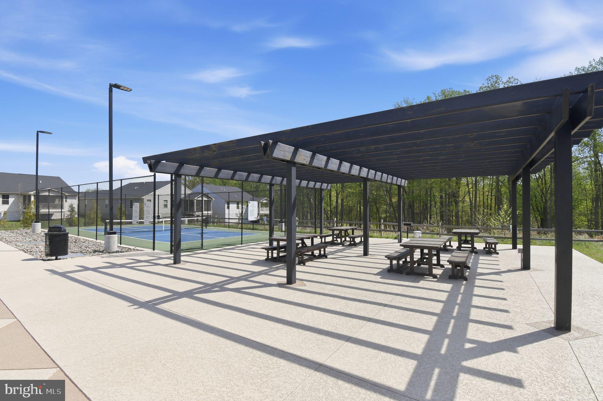 TIMOTHY BRANCH SINGLES - Residential