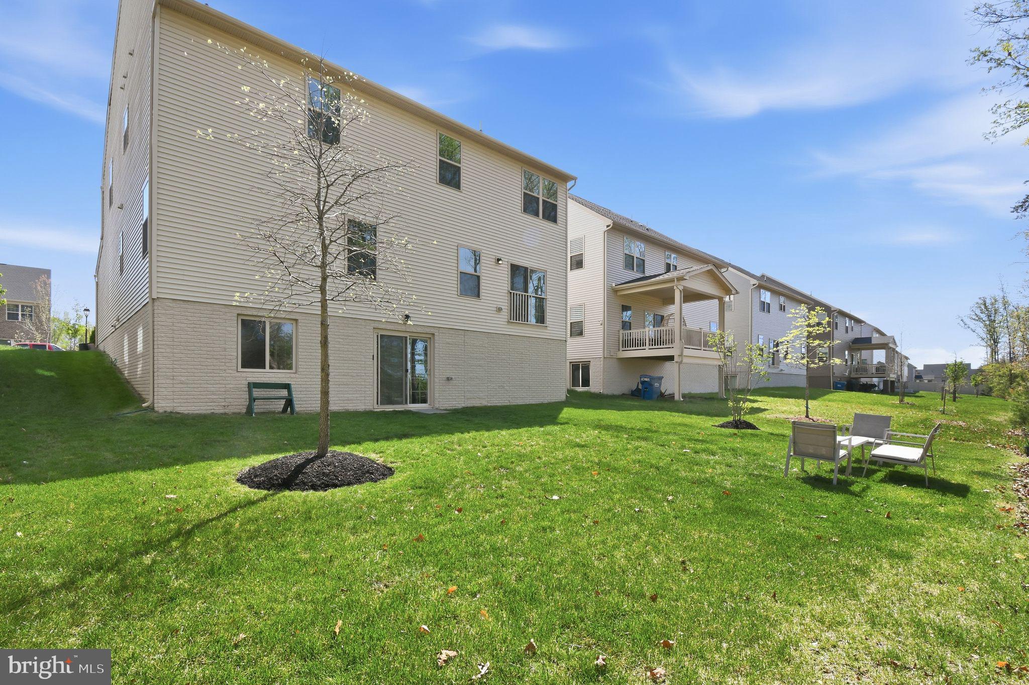 TIMOTHY BRANCH SINGLES - Residential