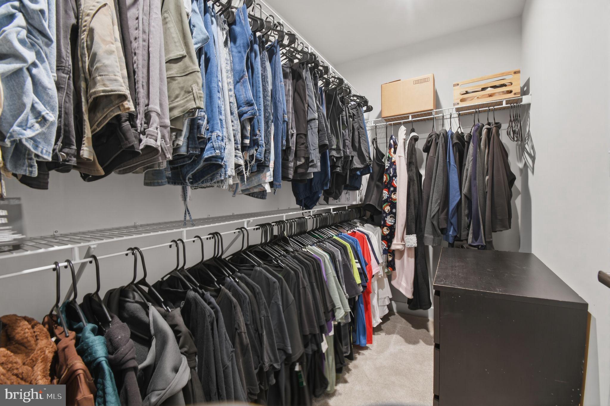 TIMOTHY BRANCH SINGLES - Residential