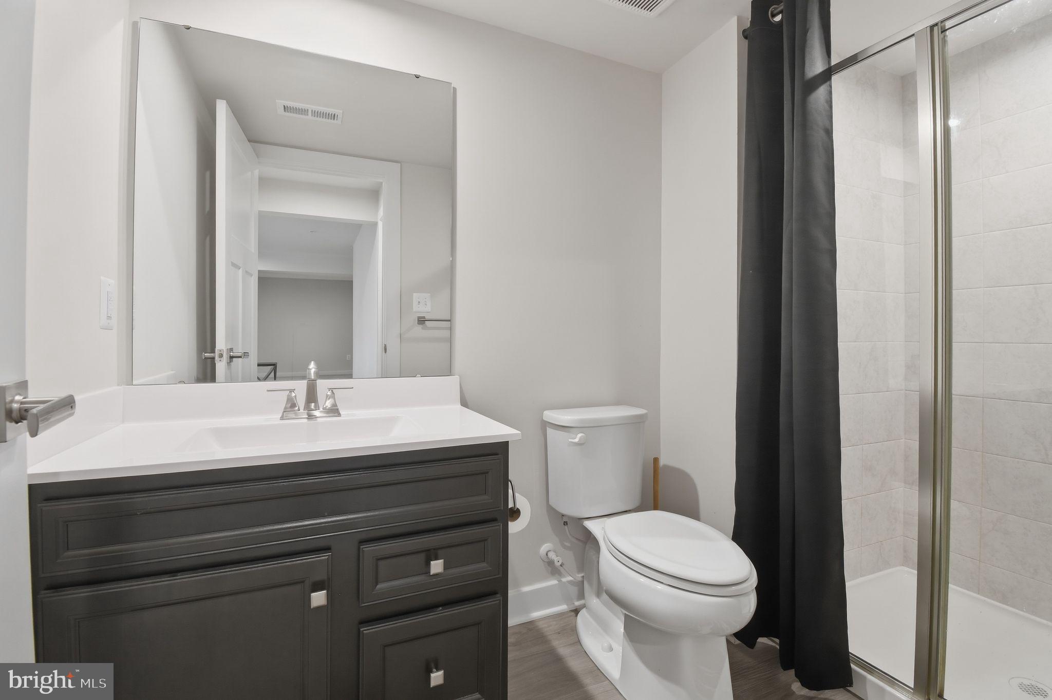 TIMOTHY BRANCH SINGLES - Residential