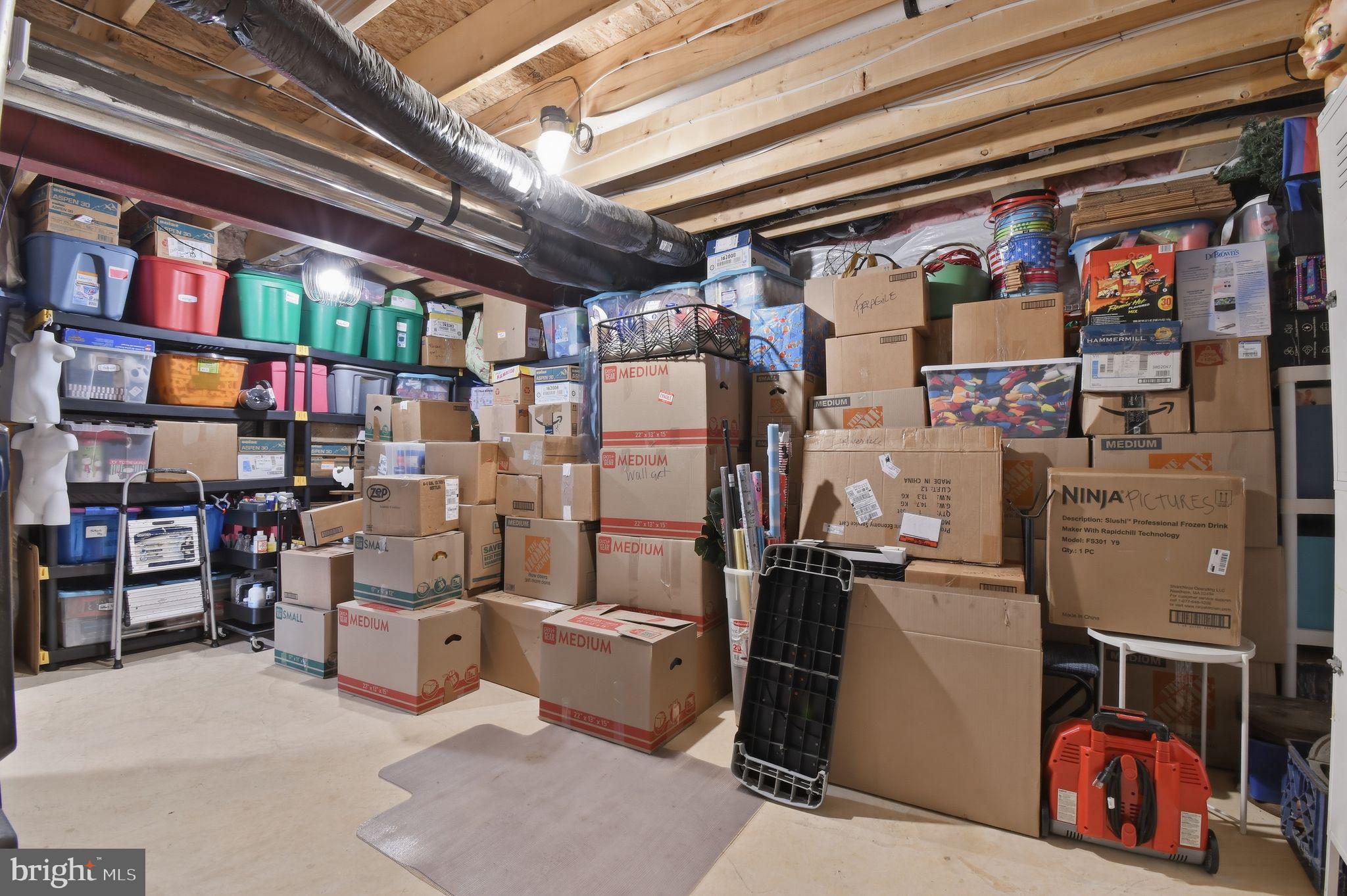 TIMOTHY BRANCH SINGLES - Residential