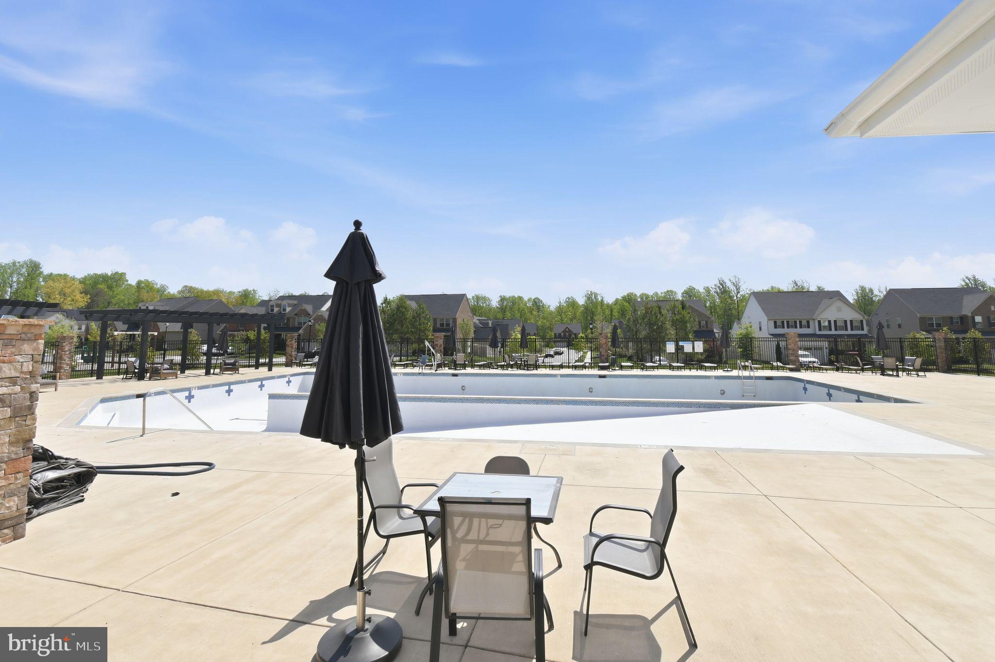 TIMOTHY BRANCH SINGLES - Residential