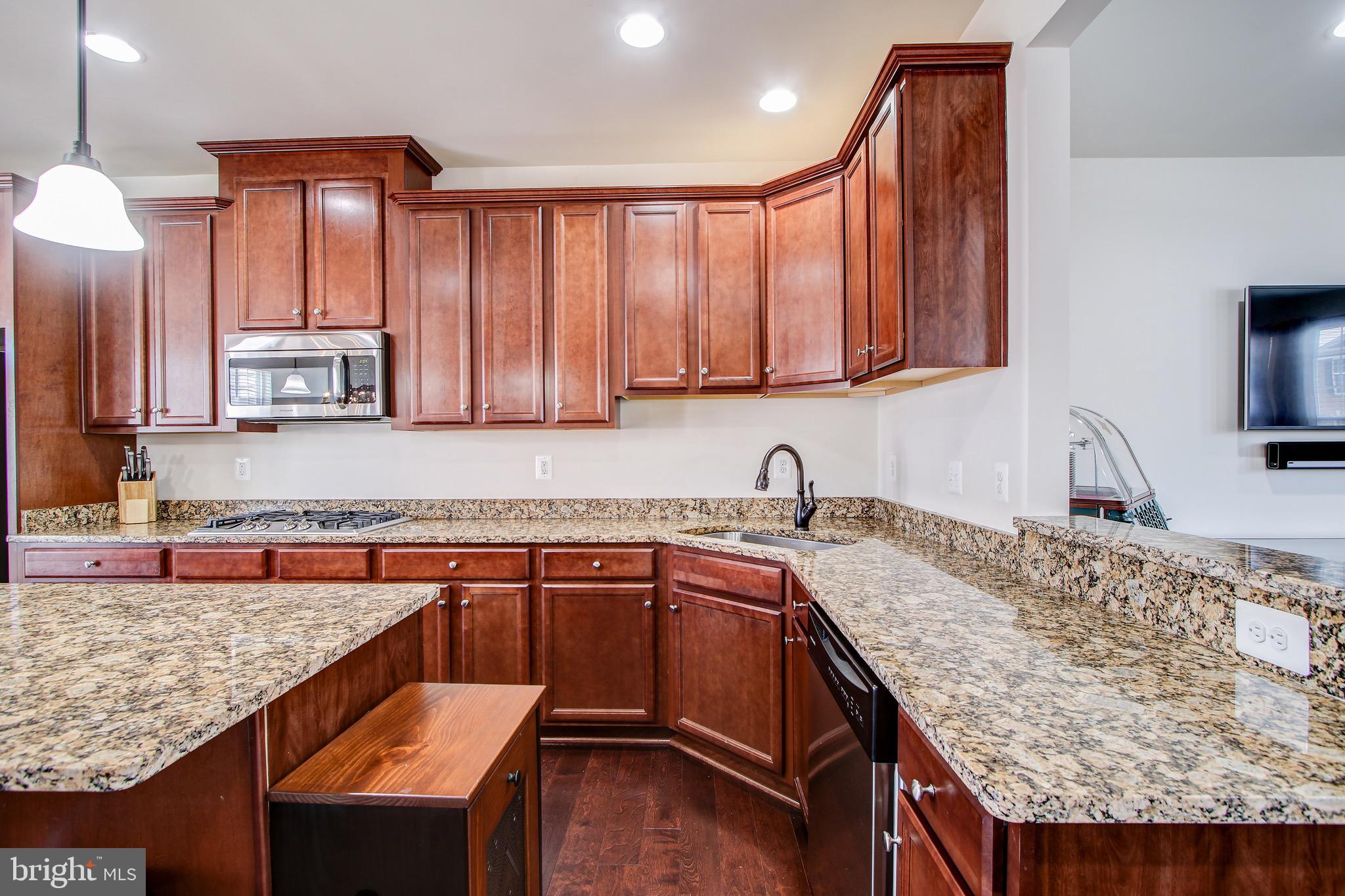 POWELLS LANDING - Residential