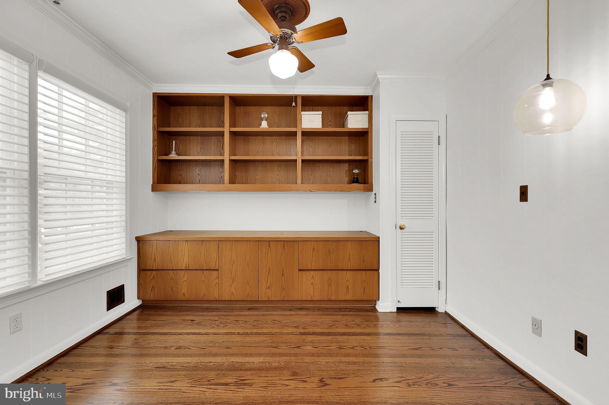 LUXMANOR - Residential