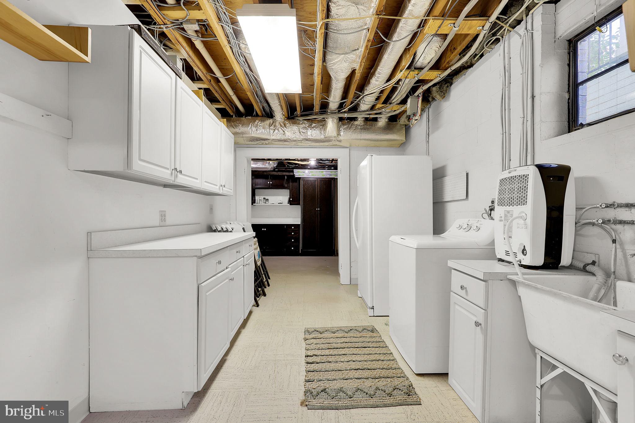 LUXMANOR - Residential