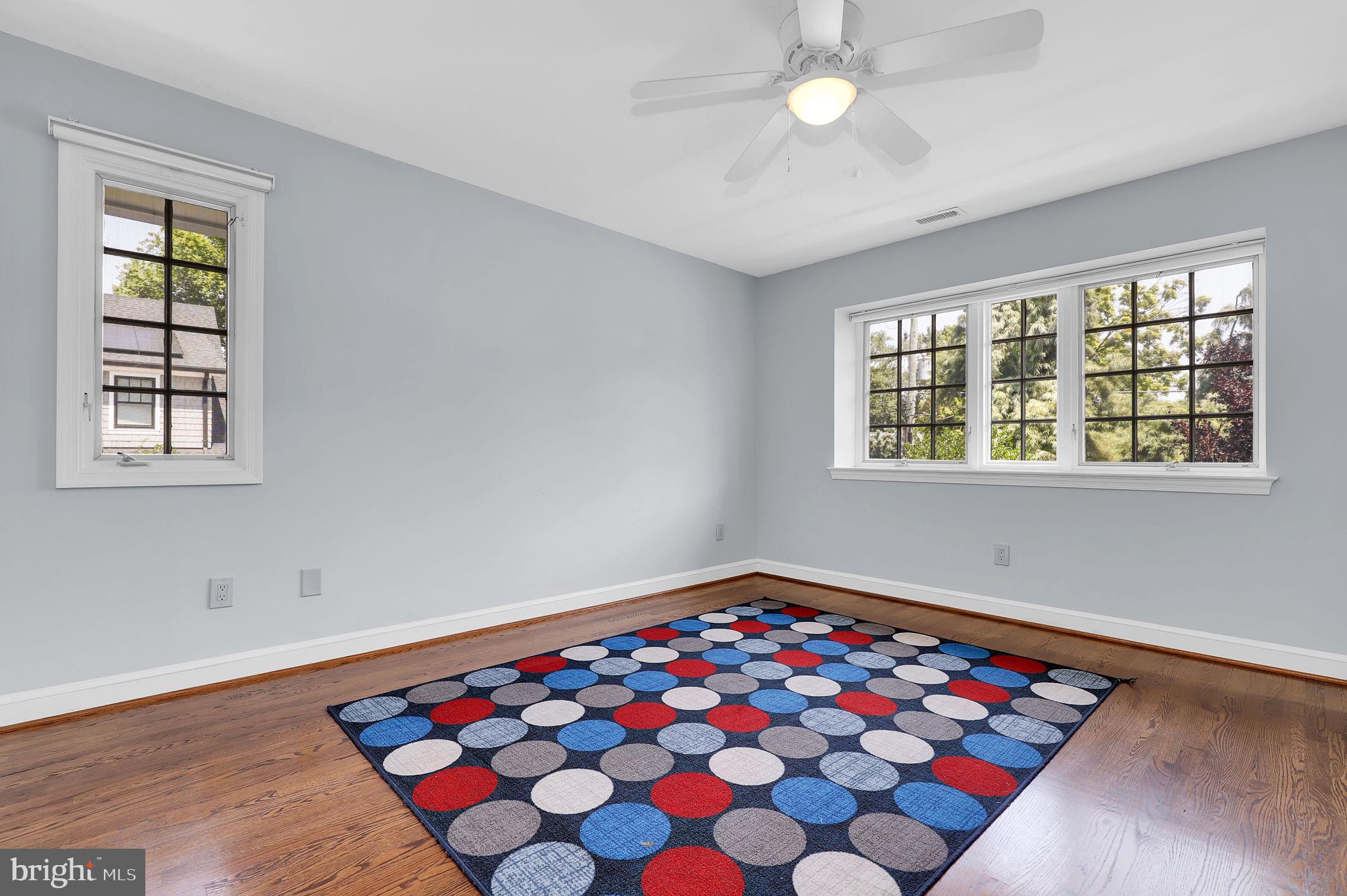 LUXMANOR - Residential