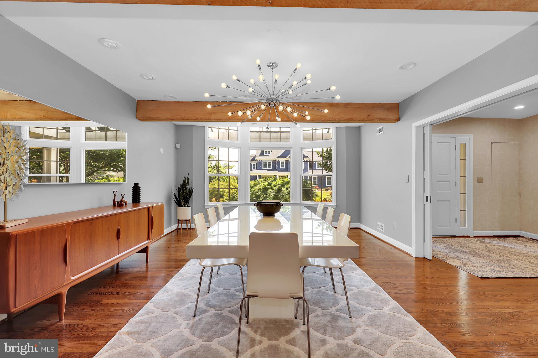 LUXMANOR - Residential