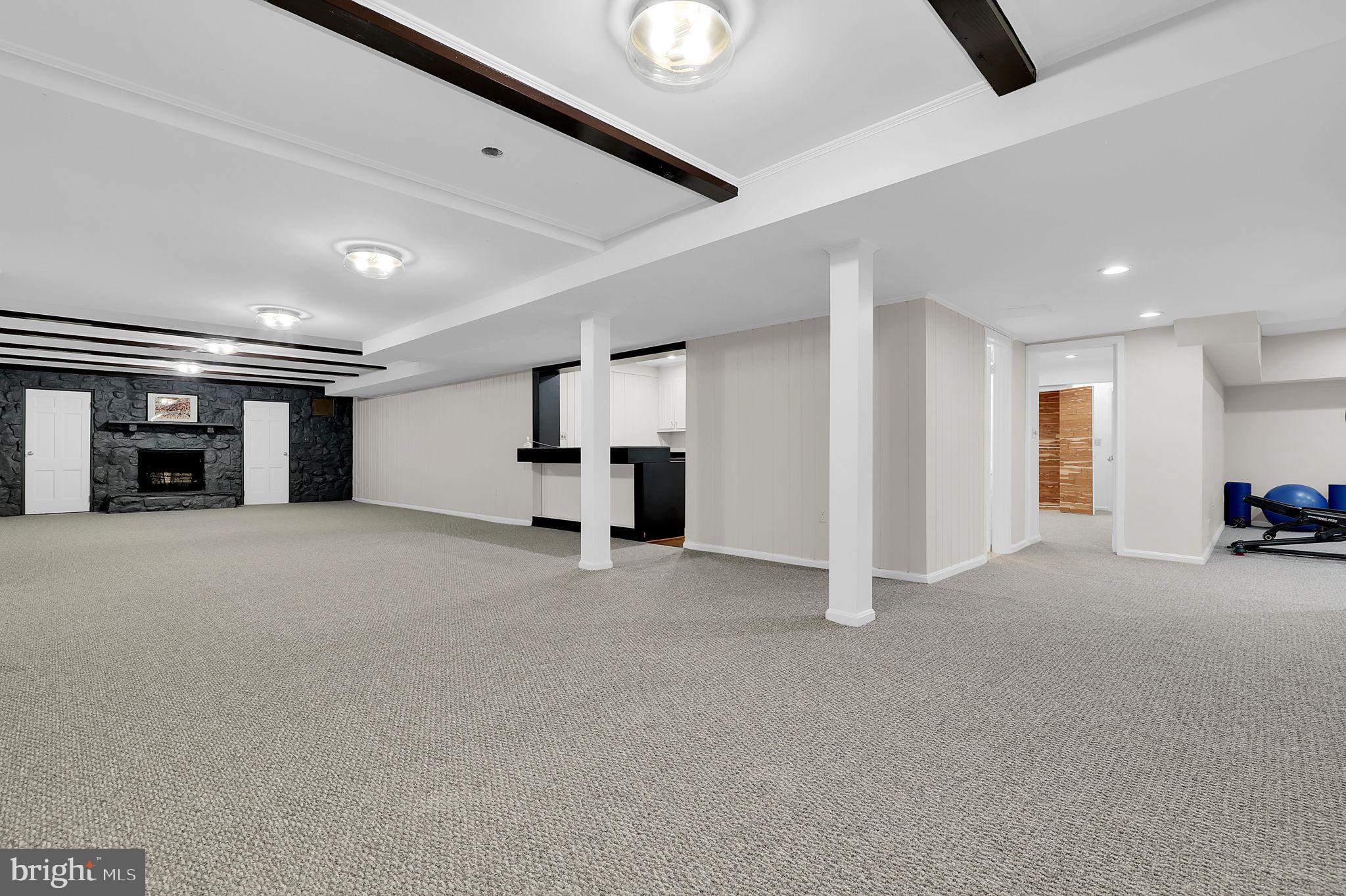 LUXMANOR - Residential