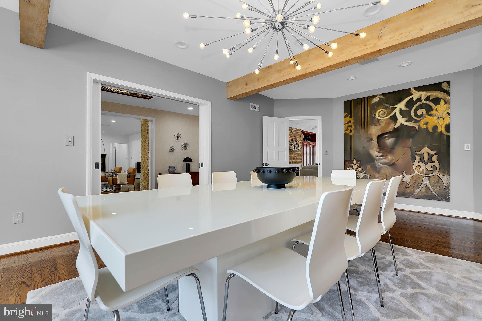 LUXMANOR - Residential