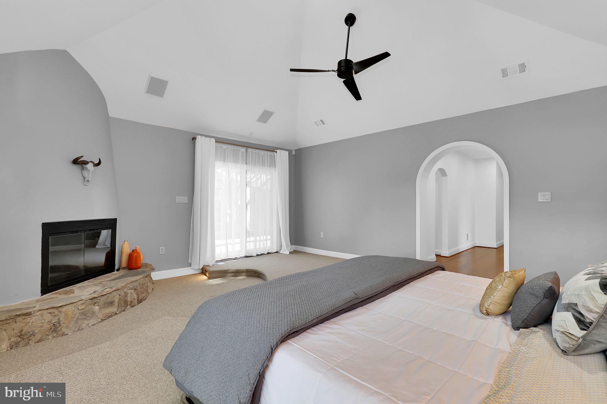 LUXMANOR - Residential