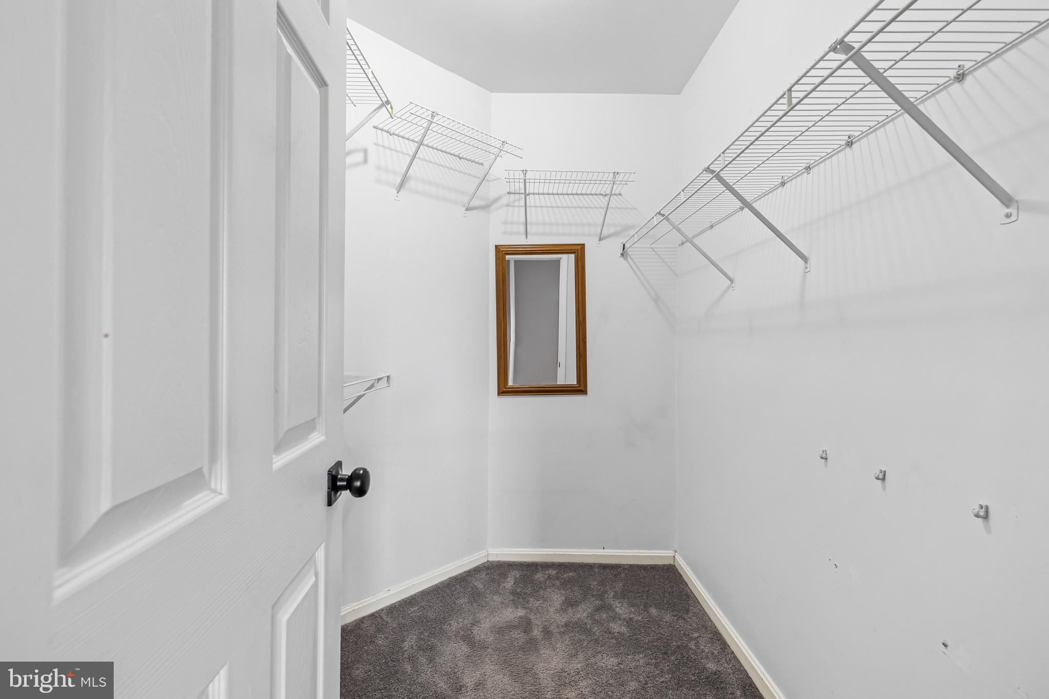 BURNCOURT - Residential Lease