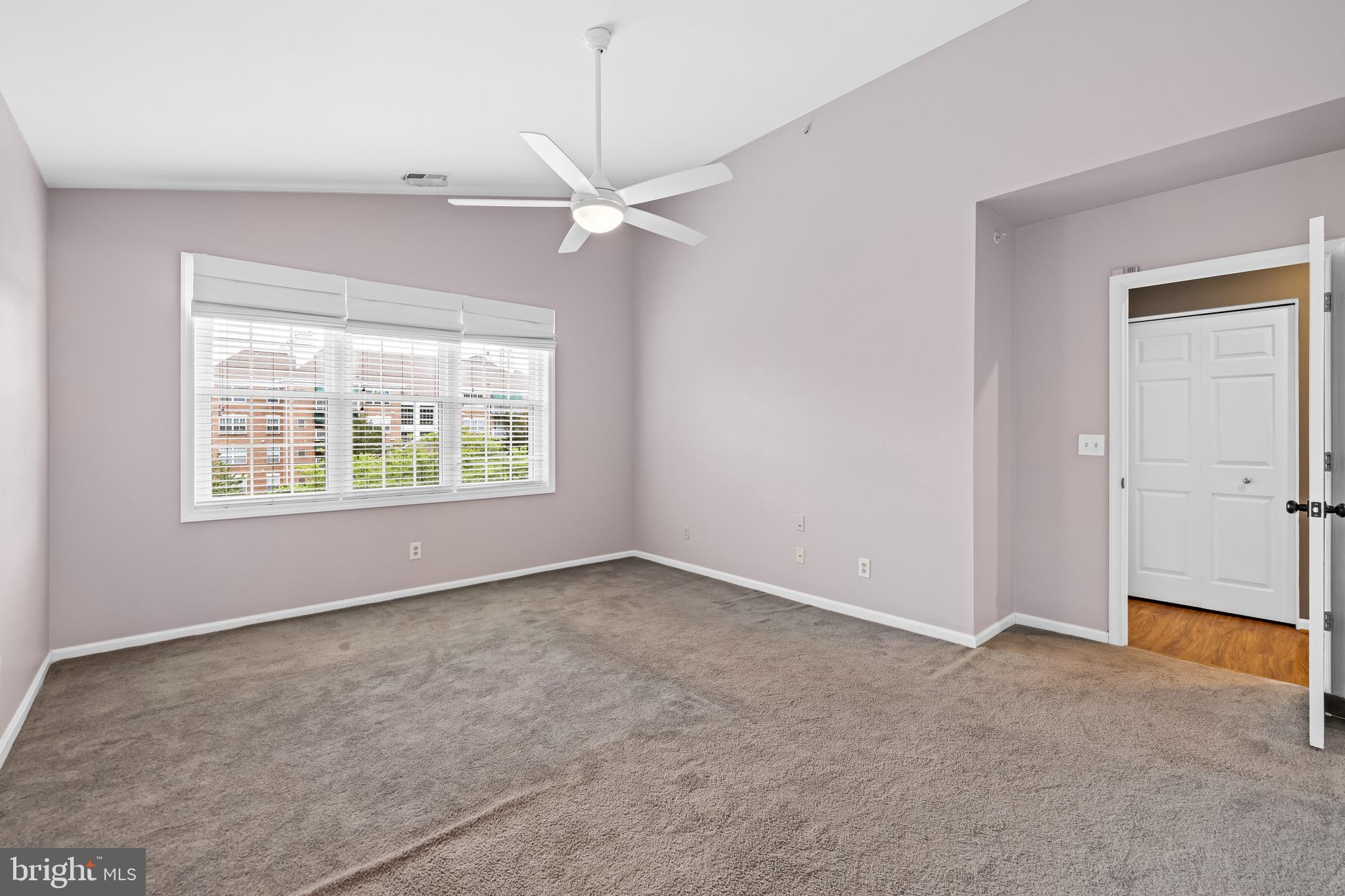 BURNCOURT - Residential Lease