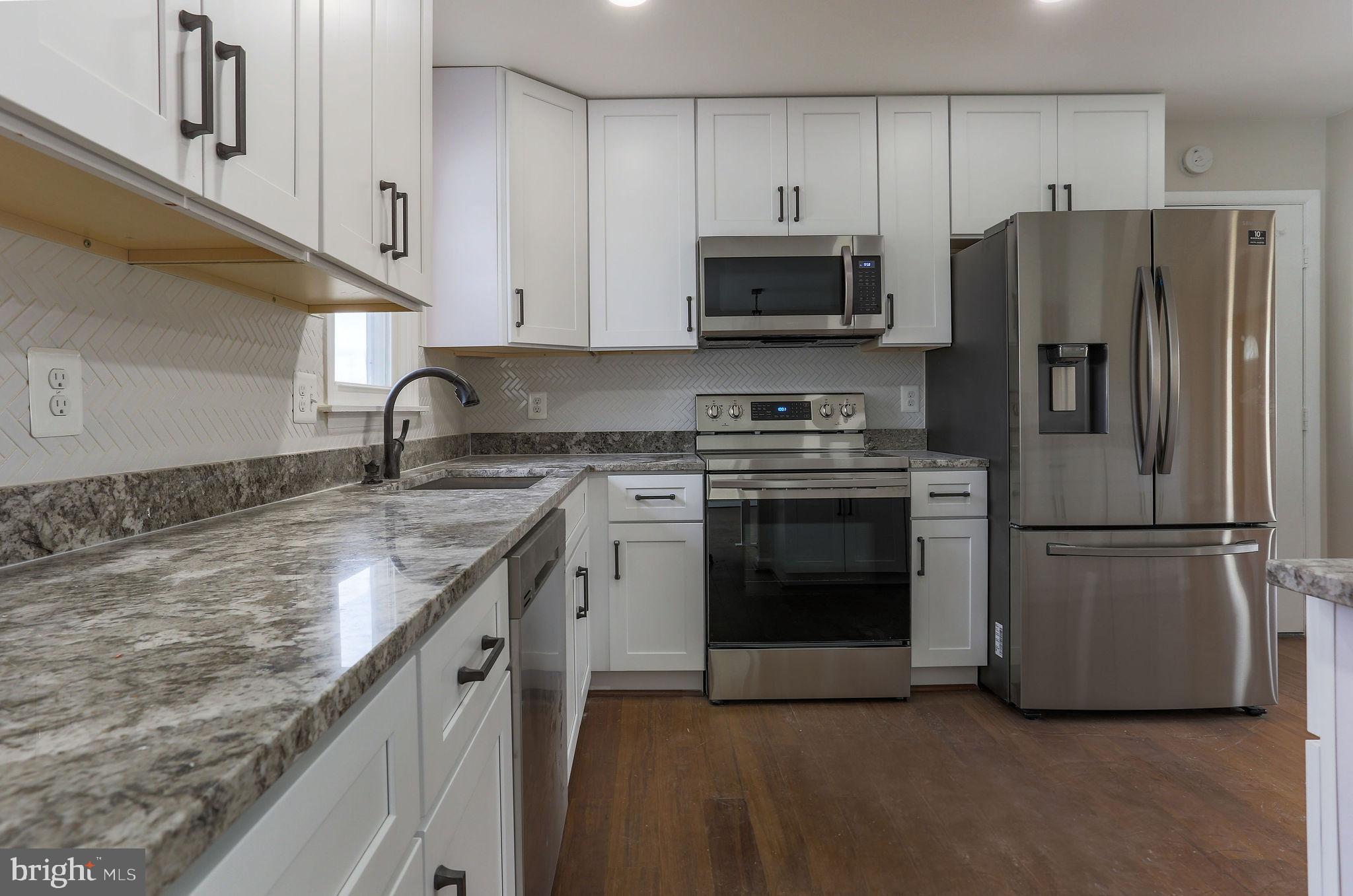 MOLESWORTH HILLS - Residential