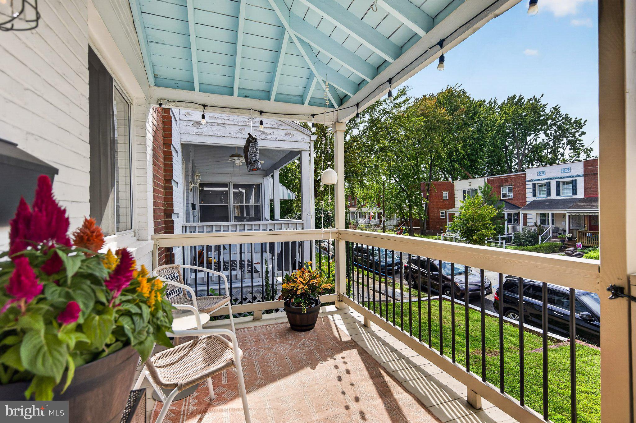 318 WESMOND DRIVE