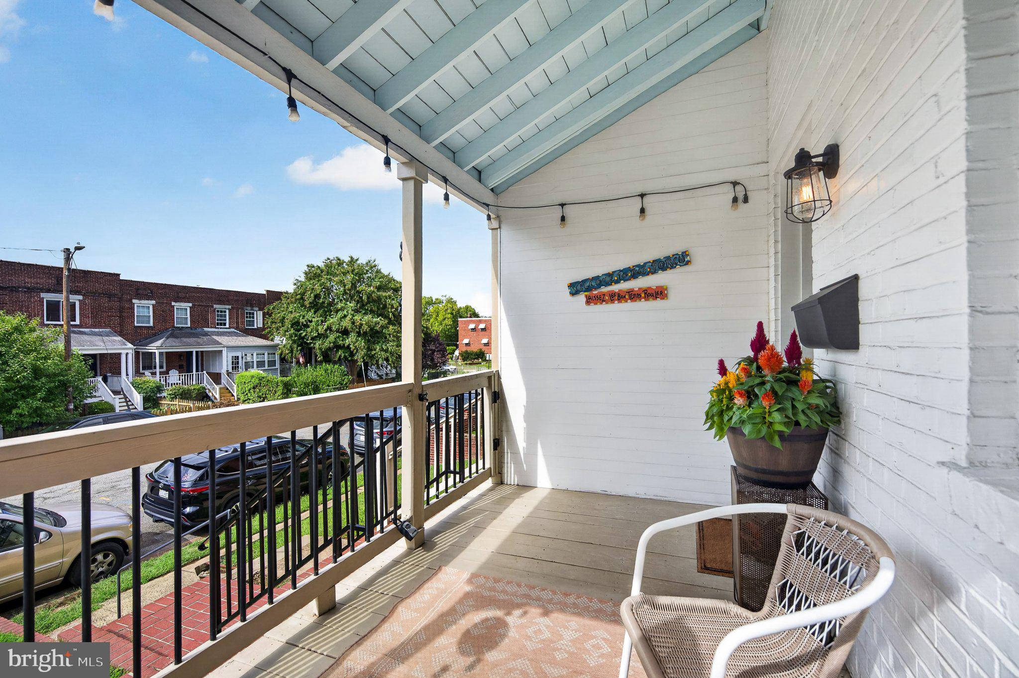 318 WESMOND DRIVE