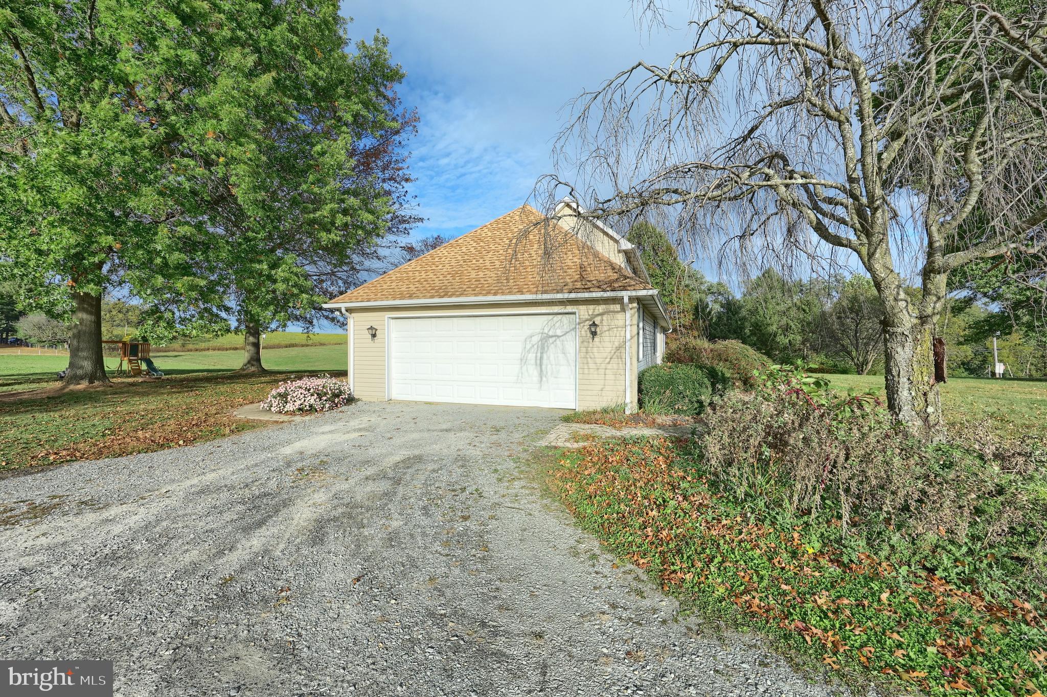 BROGUE - Residential