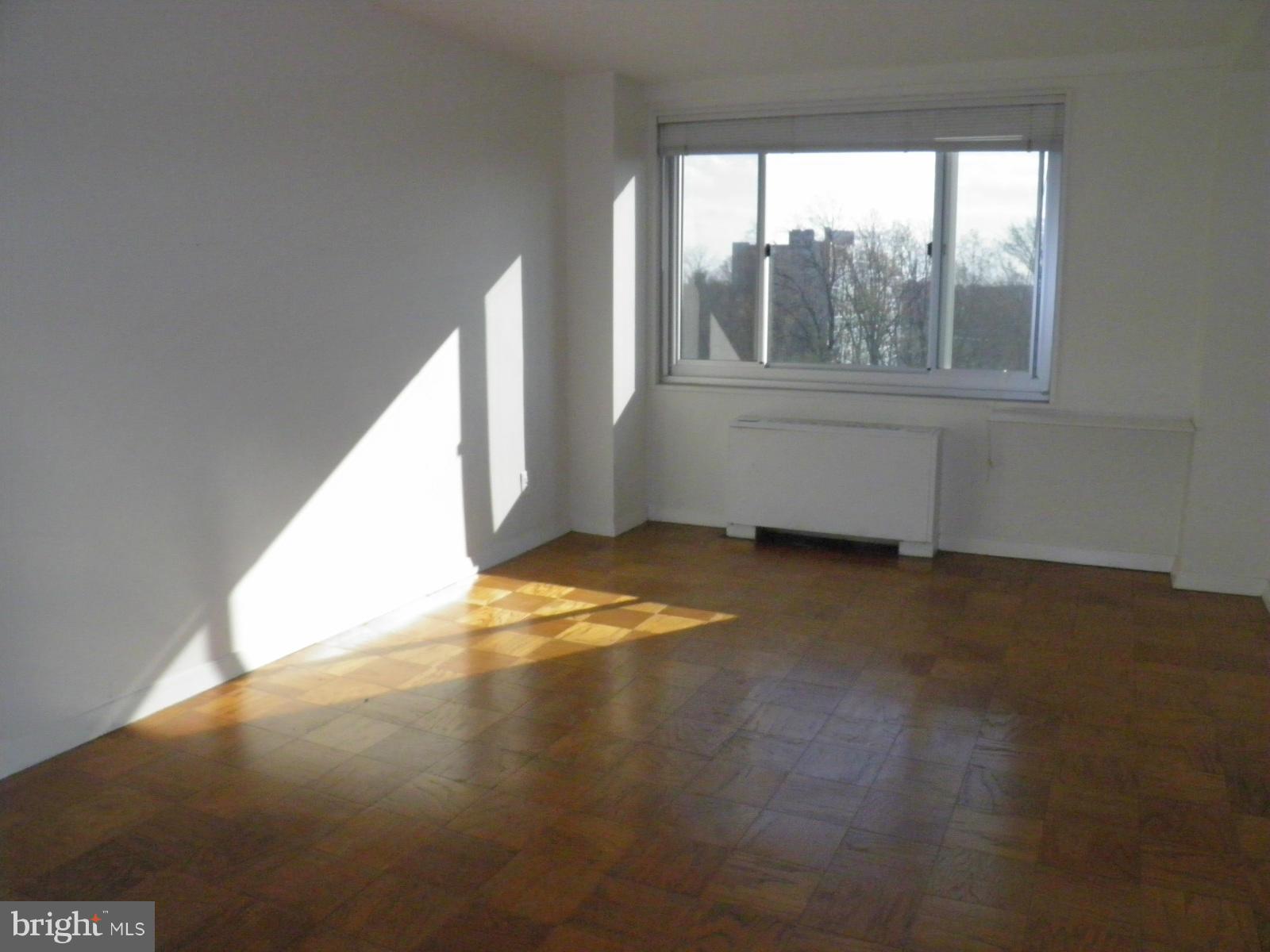 WOODSIDE - Residential Lease