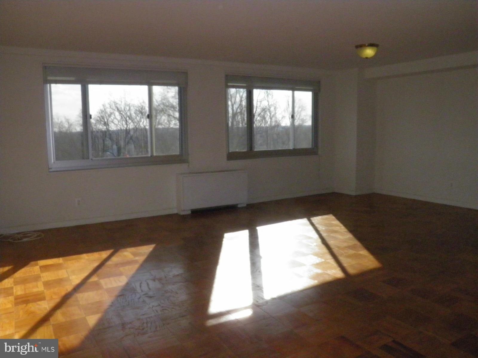 WOODSIDE - Residential Lease