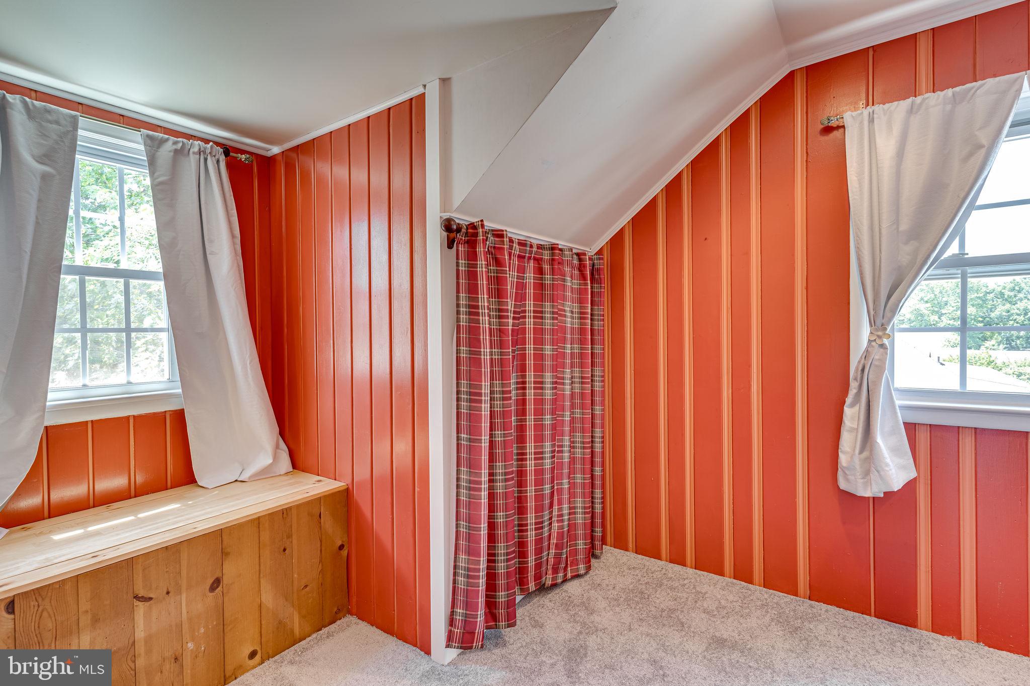 CHARLES G SCHULTZ - Residential