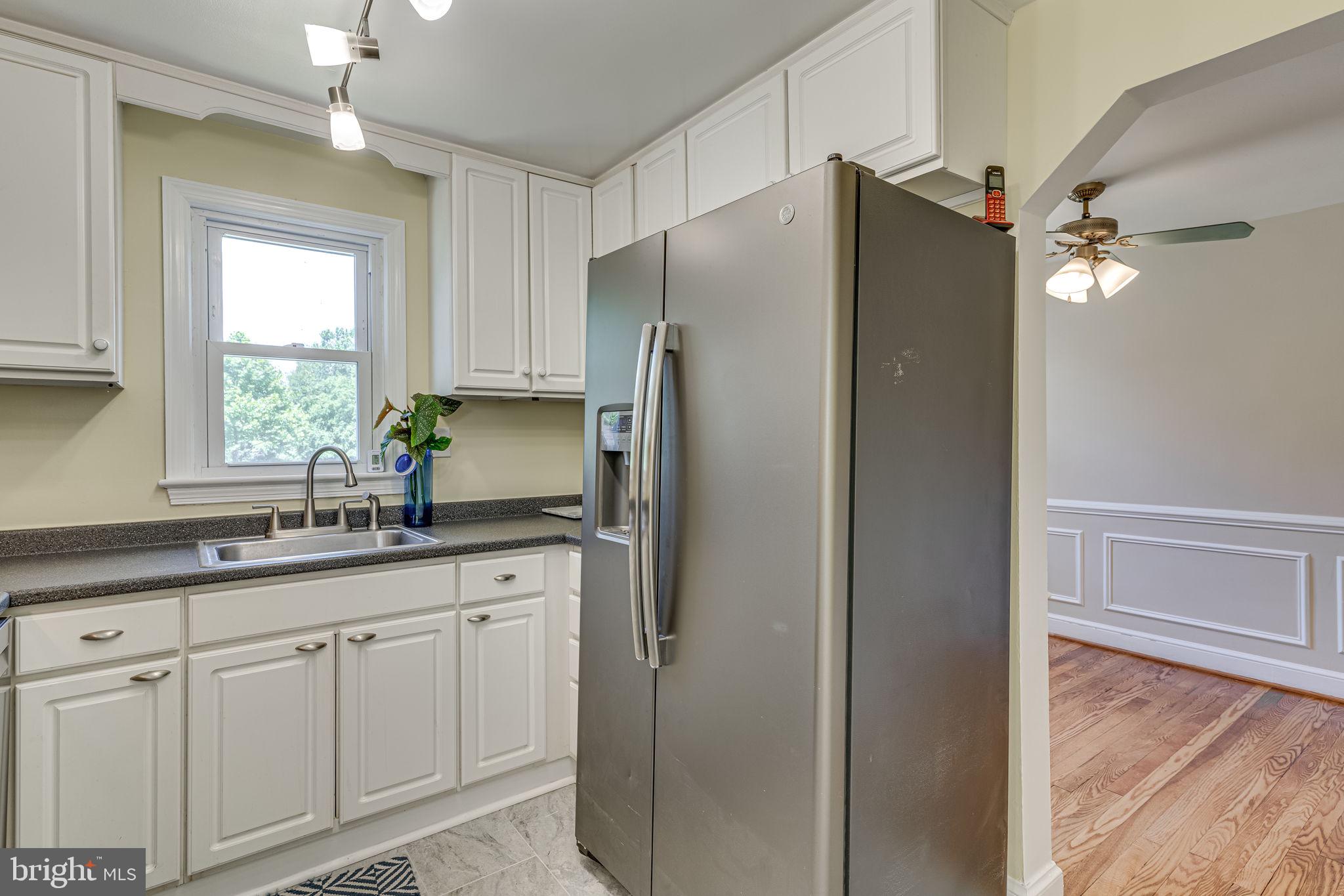 CHARLES G SCHULTZ - Residential