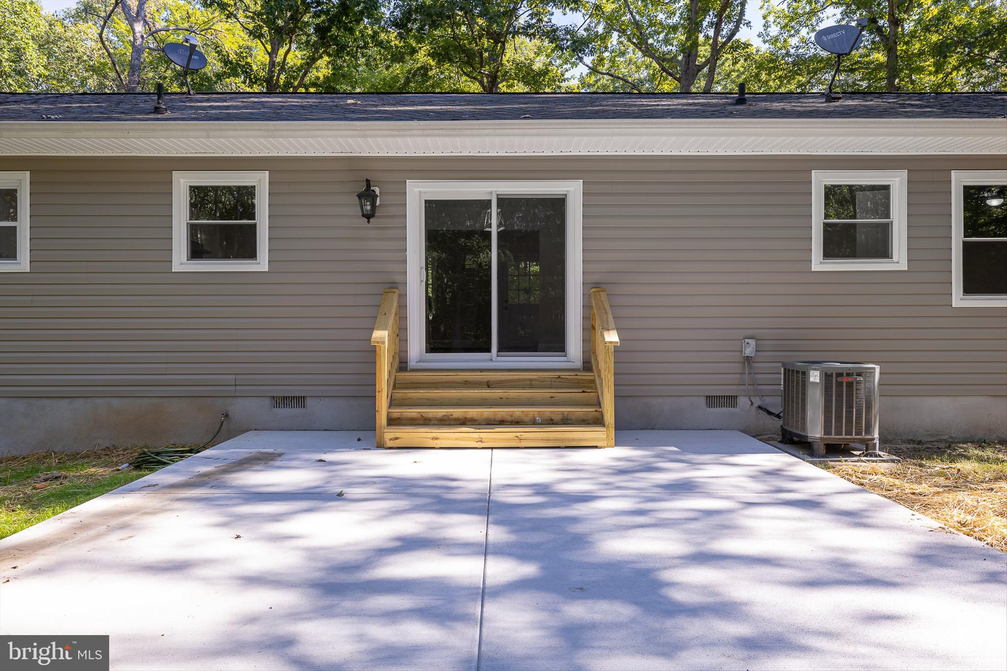 LAKEVIEW ESTATES - Residential