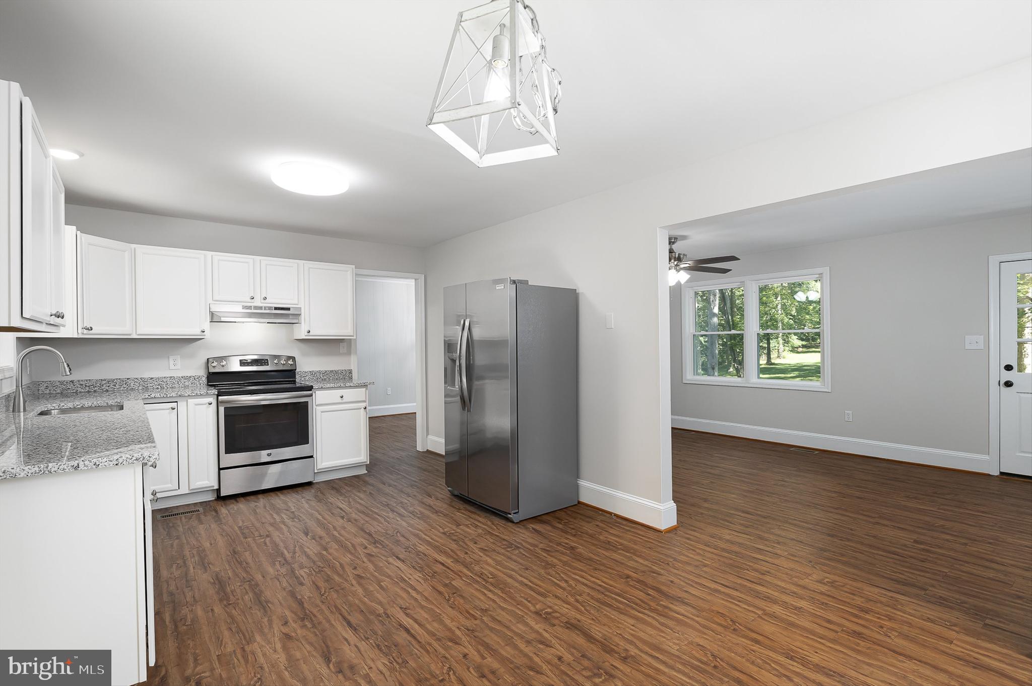 LAKEVIEW ESTATES - Residential