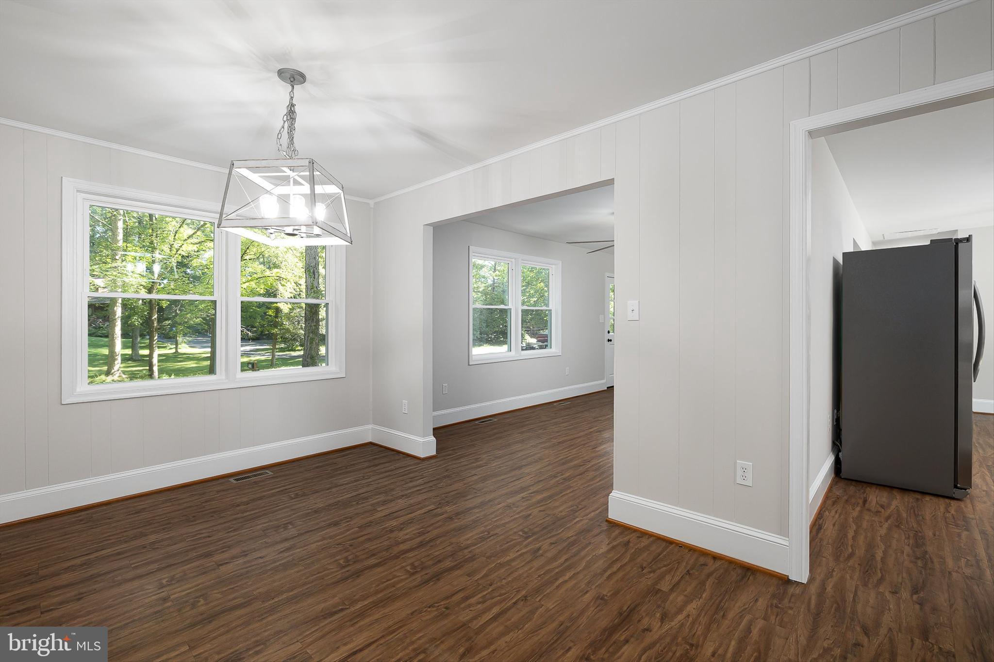 LAKEVIEW ESTATES - Residential