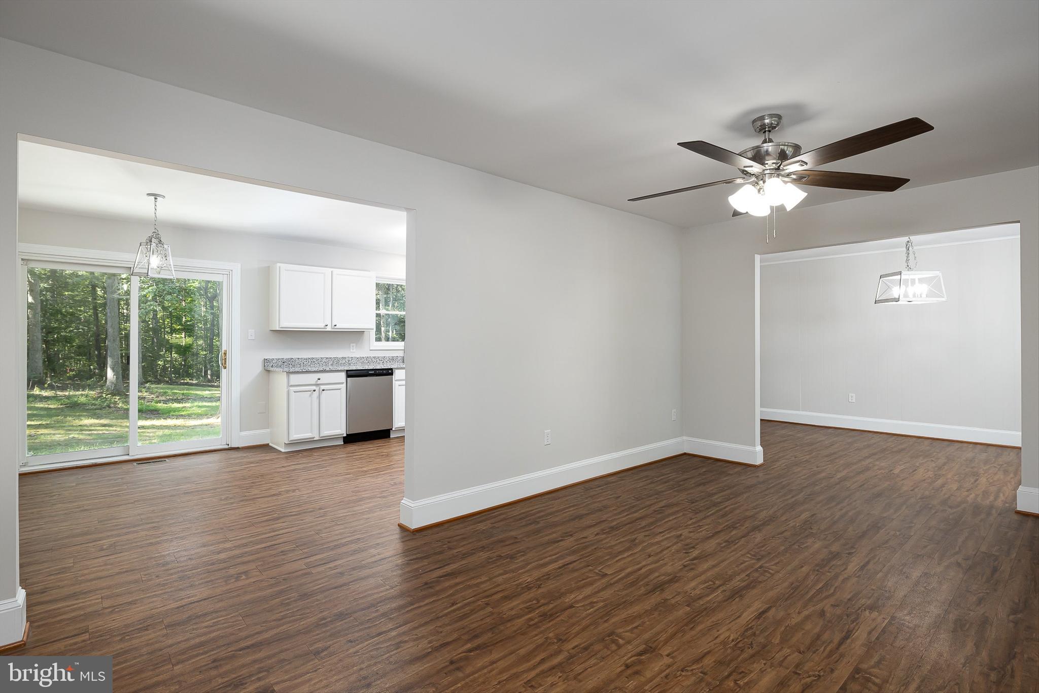 LAKEVIEW ESTATES - Residential