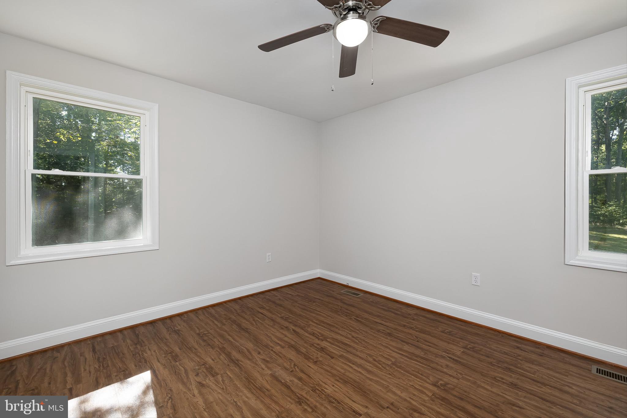 LAKEVIEW ESTATES - Residential