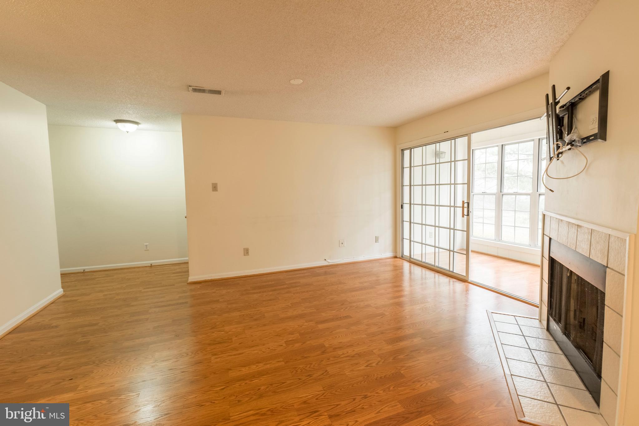 HEIGHTS AT PENDERBROOK - Residential Lease