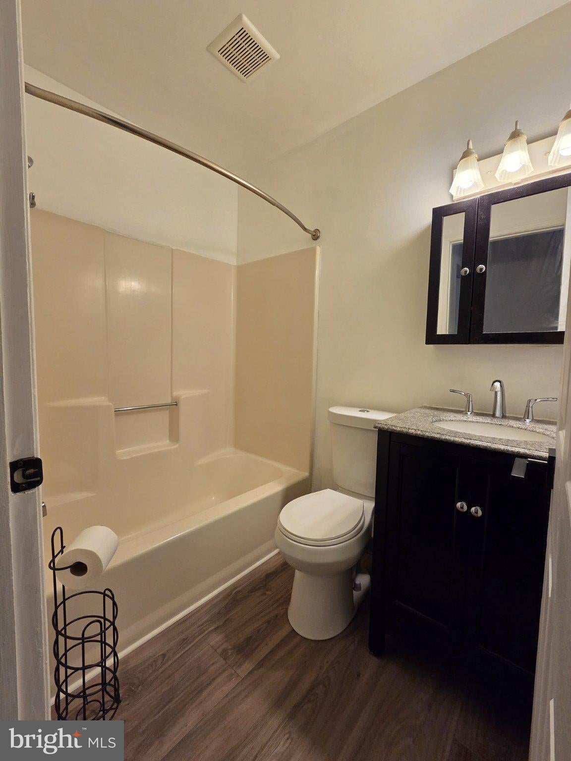 311 2ND STREET W 1