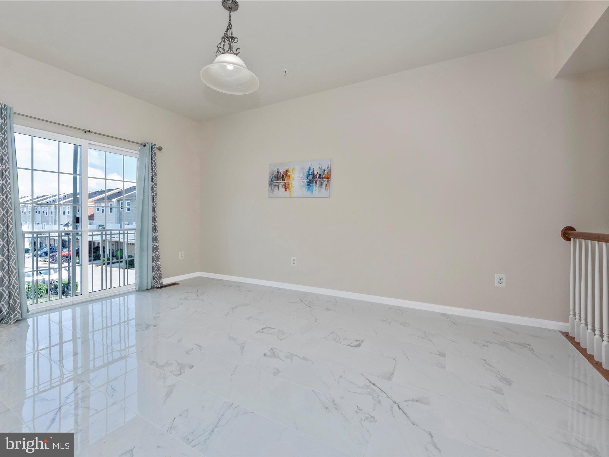 BLUE STREAM - Residential