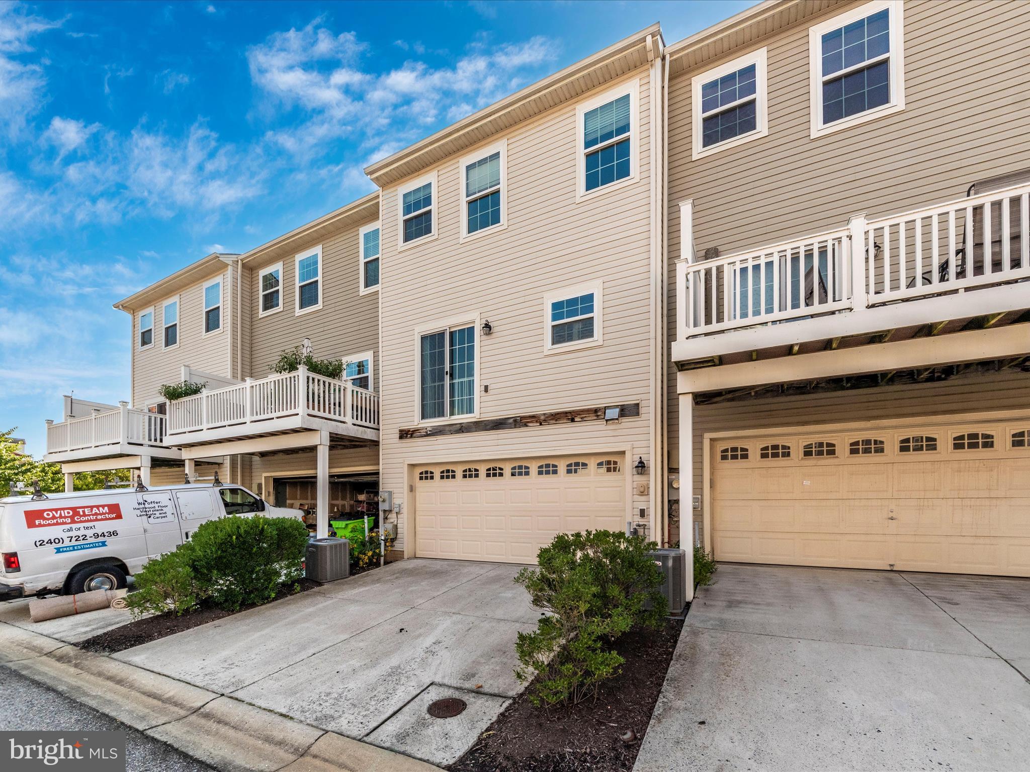 BLUE STREAM - Residential