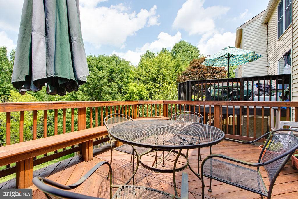 OAK WEST - Residential