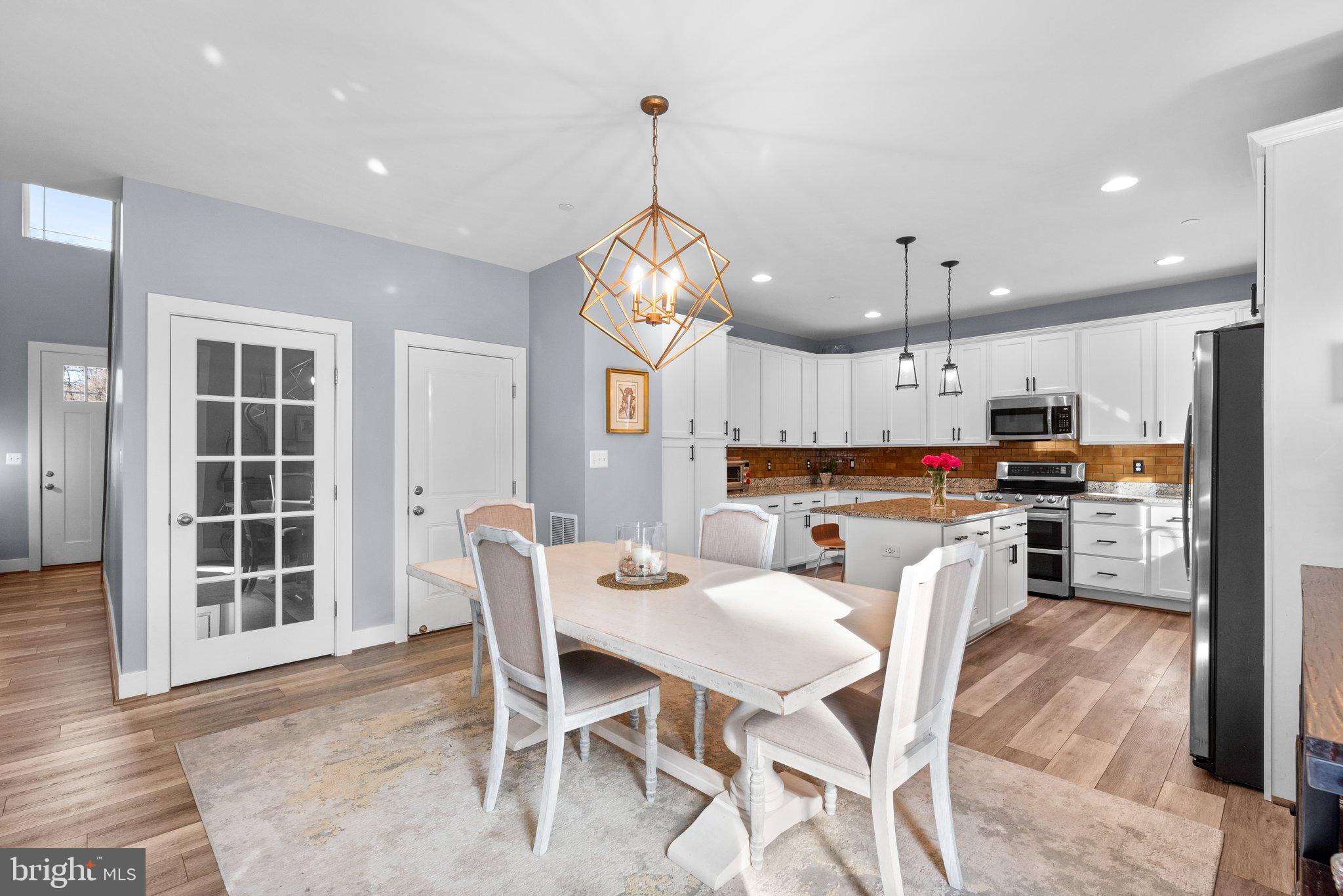 CAPE ST CLAIRE - Residential