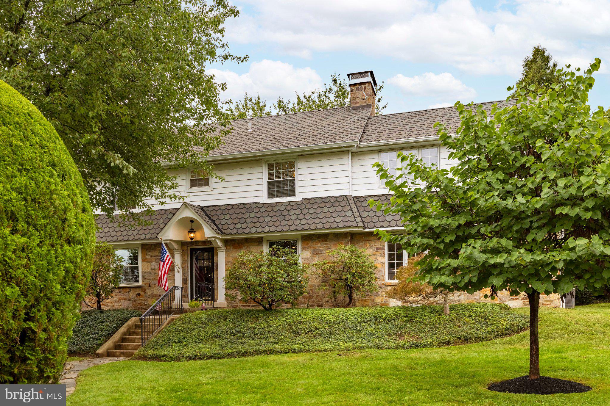 1046 HUNTINGDON ROAD
