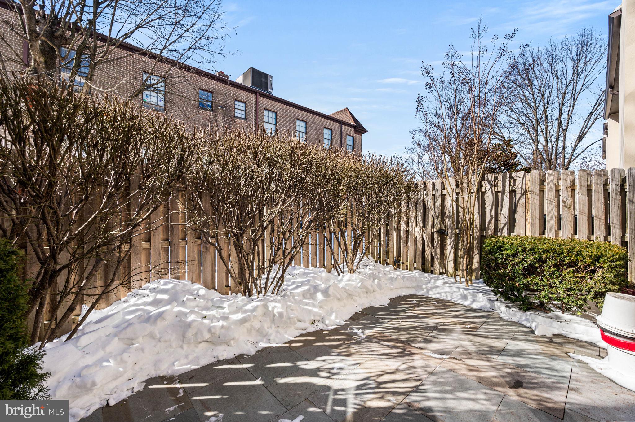 GREENLEAF - Residential