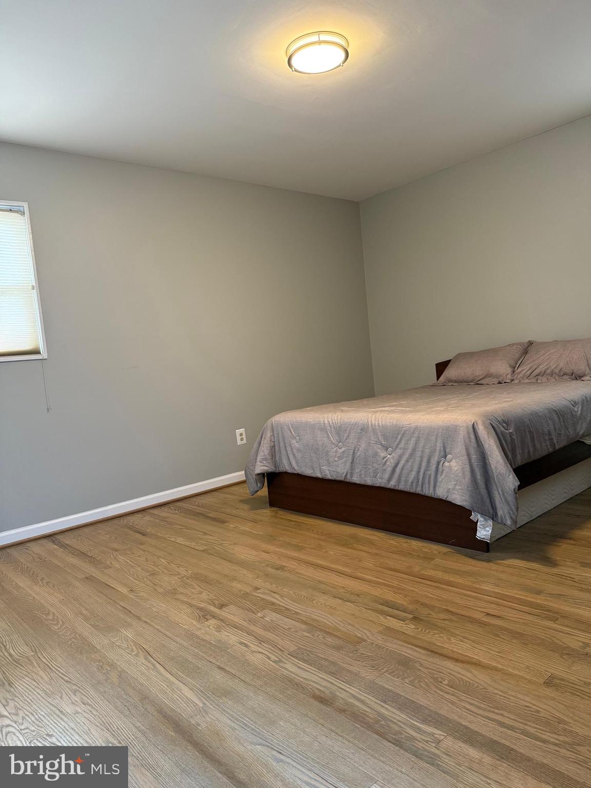 GLENVIEW - Residential