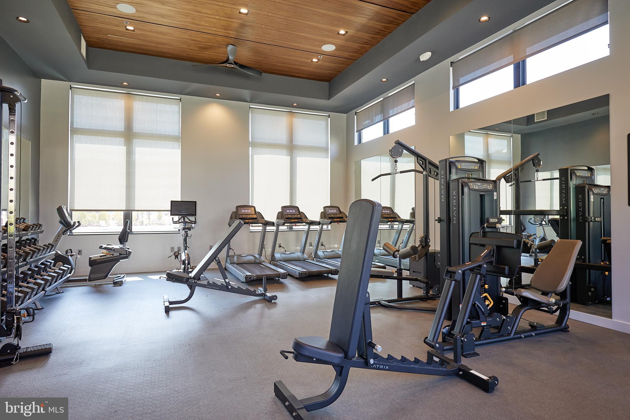 TOWER OAKS - Residential