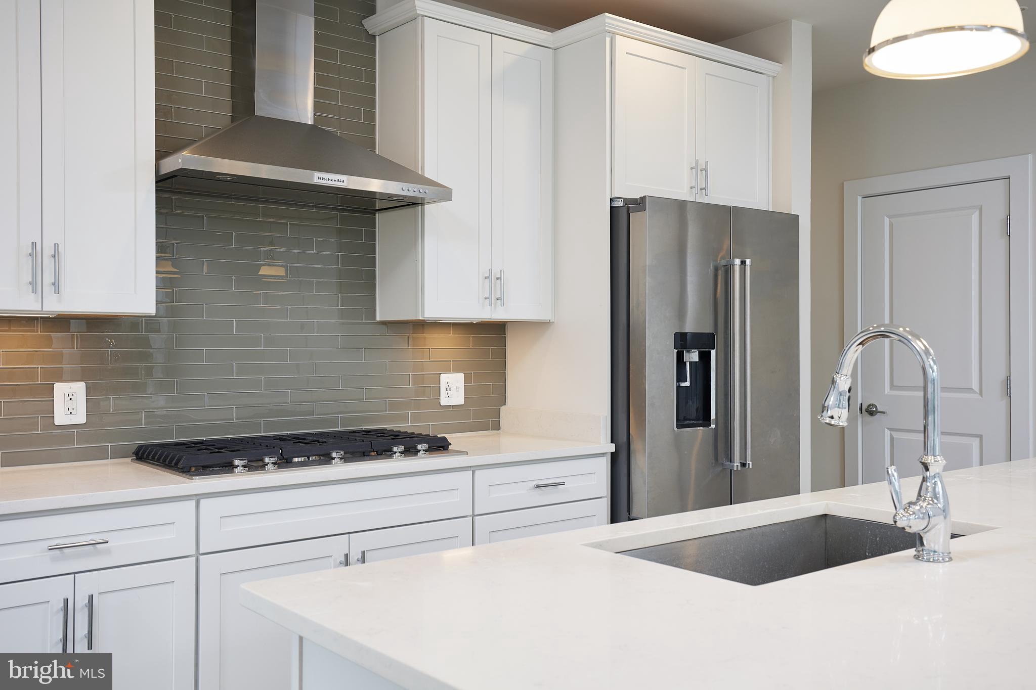 TOWER OAKS - Residential