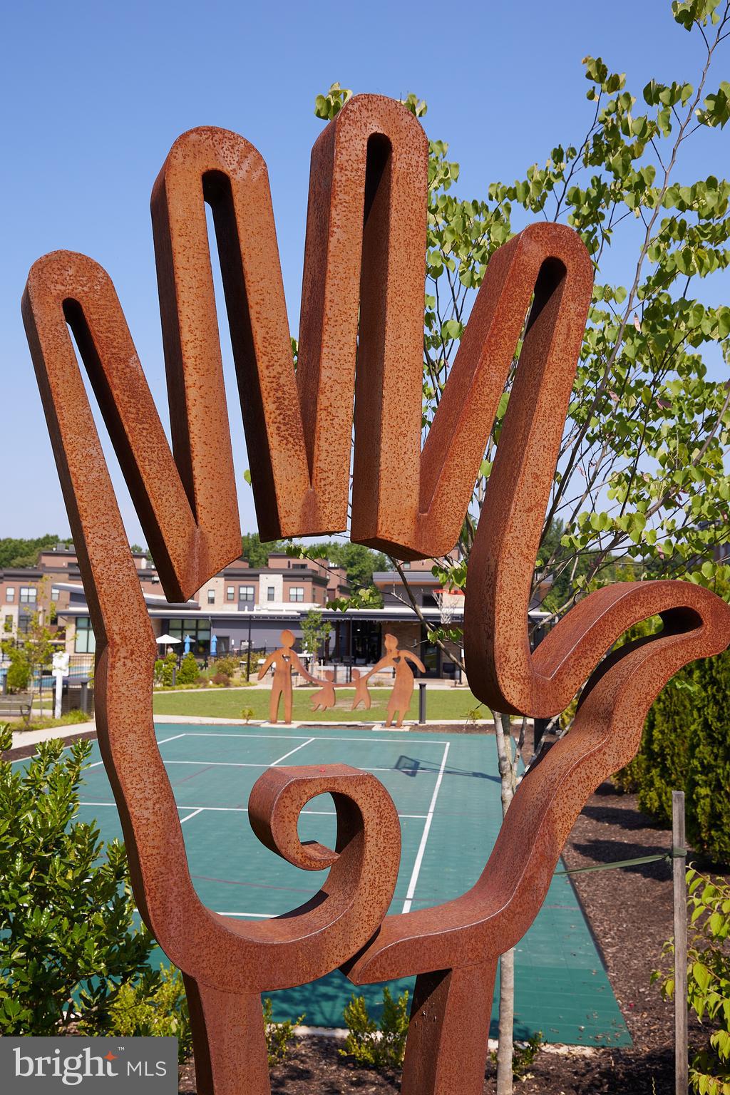 TOWER OAKS - Residential