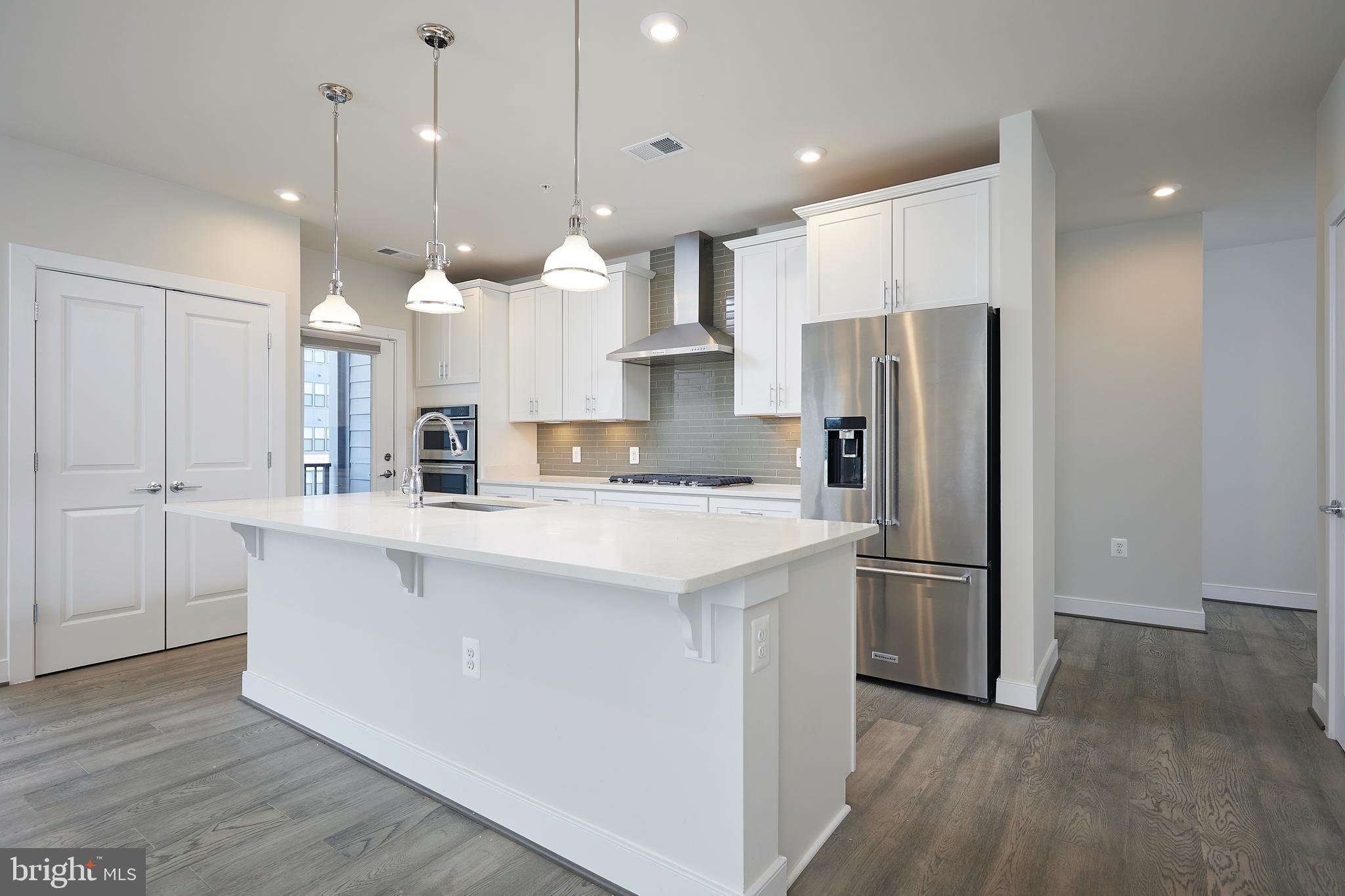 TOWER OAKS - Residential