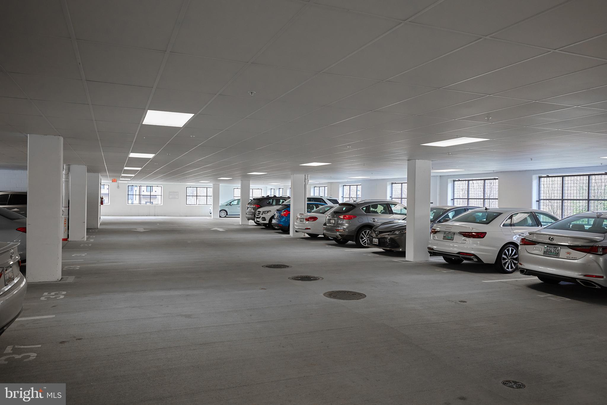 TOWER OAKS - Residential