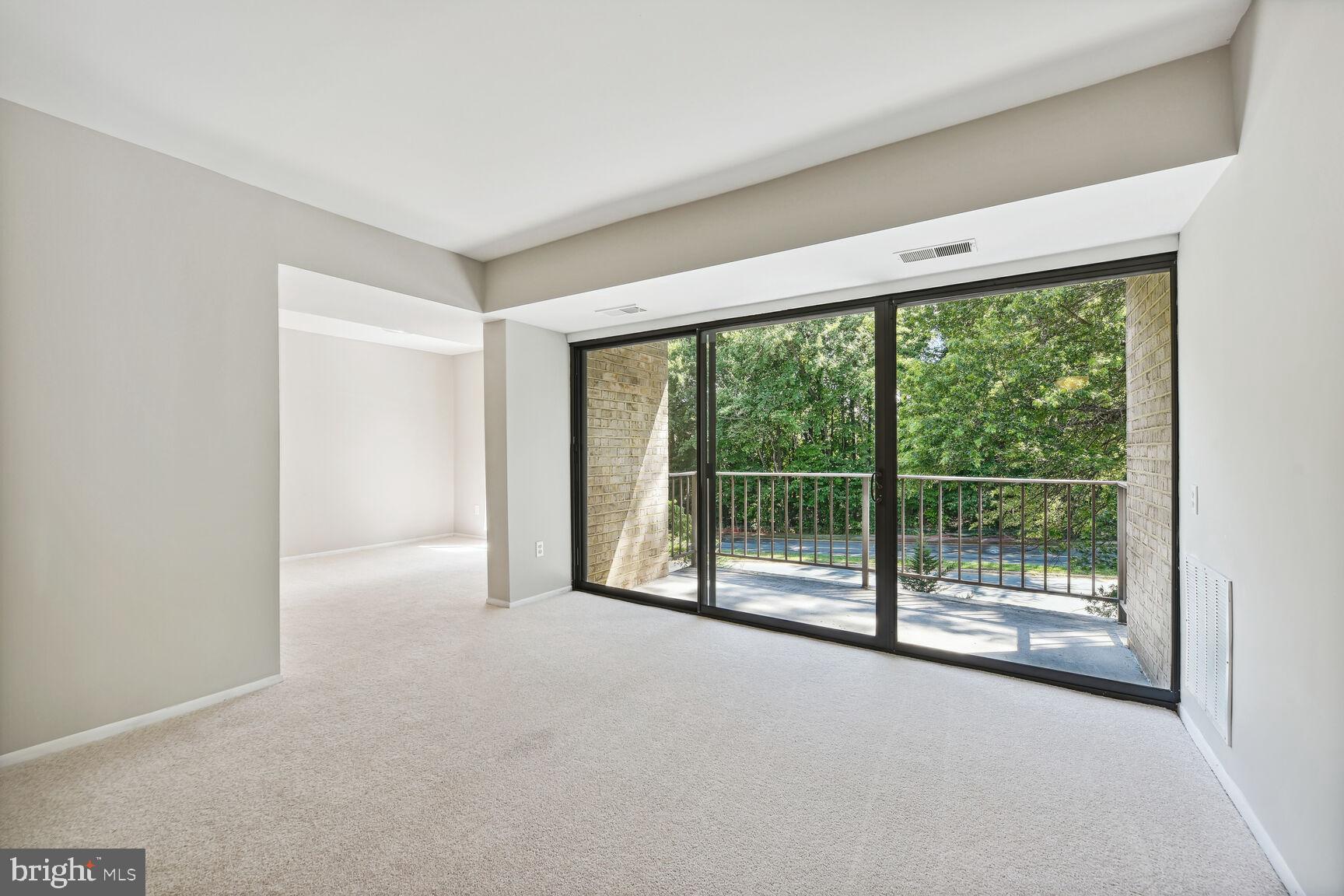 SOUTHGATE - Residential